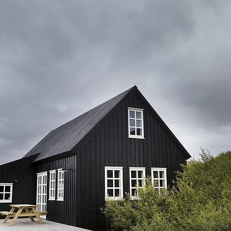 Black Timber House Борґарнес Екстер'єр фото